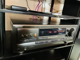 TECHNICS HIFI SYSTEM!!!! POWERFUL WITH 3 WAY 12 INCH SPEAKERS
