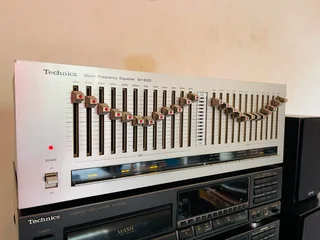 TECHNICS HIFI SYSTEM!!!! POWERFUL WITH 3 WAY 12 INCH SPEAKERS