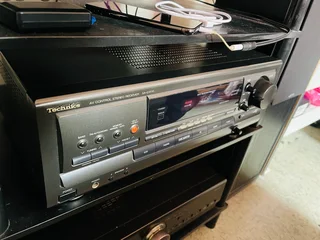 TECHNICS HIFI SYSTEM!!!! POWERFUL WITH 3 WAY 12 INCH SPEAKERS