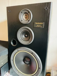 TECHNICS SB LX 7 12 INCH 3 WAY SPEAKERS MINT CONDITION