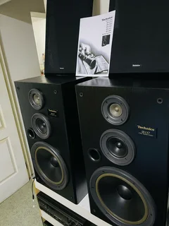SUPER MINT CONDITION TECHNICS SB LX 7 12 INCH 3 WAY SPEAKERS MINT !!!!!