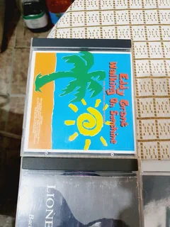 TOP CDS  ALL ORIGINAL HOLD LOT