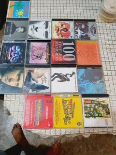 TOP CDS  ALL ORIGINAL HOLD LOT