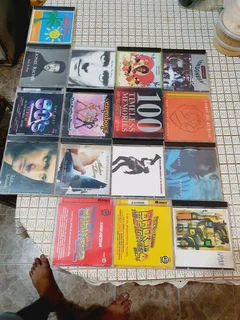 TOP CDS  ALL ORIGINAL HOLD LOT
