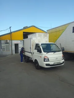 BAKKIE AND DRIVER TO HIRE
