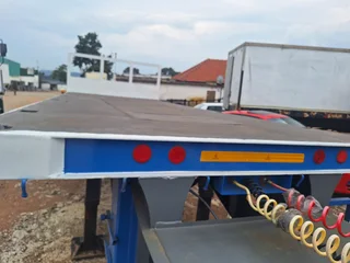 2023 Superlink Flatdeck Trailer