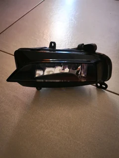 Audi a4 a5 a6 s4 s5 s6 front left halogen fog lamp light part#: 8 t0941700 d