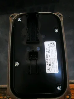 F o r m e r c e d e s c l a s l s l c l e d headlight ballast control u n i t 1769001204 17 20