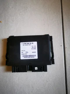 Mercedes-Benz W117 W156 W176 W246 Central Power Train Control Unit A0009003606