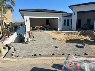 Building contractor, Roofing contractors,Home renovations..!