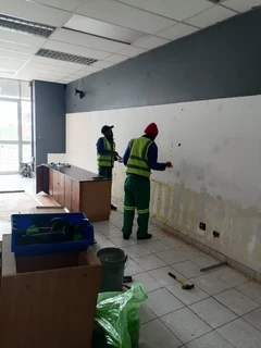 Building contractor, Roofing contractors,Home renovations..!