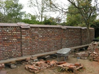 Building contractor, Roofing contractors,Home renovations..!