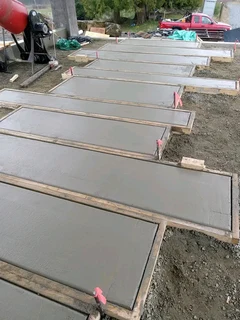 Casting of concrete and powerfloating