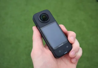 Insta360 X3