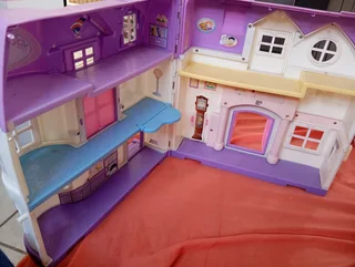 Doll house
