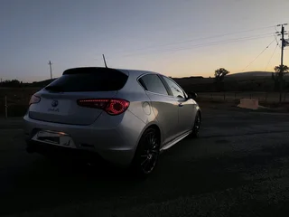 2012 Alfa Romeo Giulietta 1.8T Quad Verde