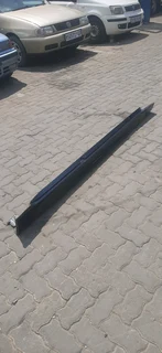 BMW E60 5 series (M5) right side skirt please contact lucas on 0843018577