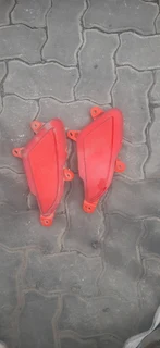 Hyundai i10 grand 2020-2024 model left reflector light please contact lucas on 0843018577