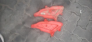 Hyundai i10 grand 2020-2024 model left reflector light please contact lucas on 0843018577