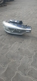 BMW F30 Xenon (preface) right side headlight please contact lucas on 0843018577