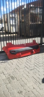 Peugeot 107/Cetroen C3 rear bumper please contact lucas on 0843018577