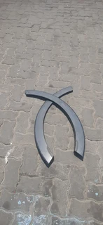 Kia Sportage 2011-2016 model front wheel arches please contact lucas on 0843018577