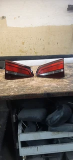 Vw Jetta 7 inner tailights please contact lucas on 0843018577