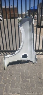 Ford Ranger T9 right fender please contact lucas on 0843018577