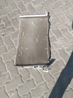 Hyundai elantra 2017-2022 model aircon radiator please contact Lucas 0843018577