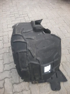 Audi A6 2017-2022 model left front fender liner please contact lucas on 0843018577