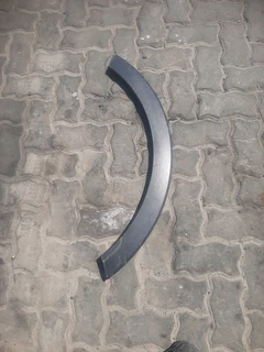 Kia Sportage 2011-2016 model left wheel arch please contact lucas on 0843018577