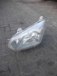 Isuzu D Mux left headlight please contact lucas on 0843018577
