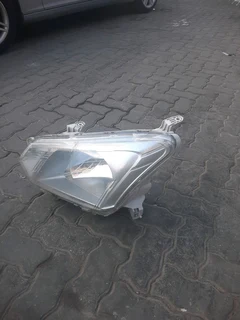 Isuzu D Mux left headlight please contact lucas on 0843018577