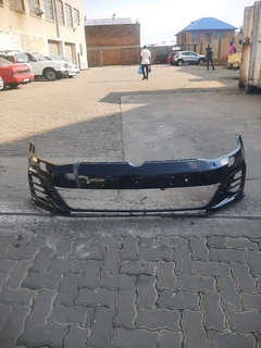 Vw Golf 7,5 GTI front bumper please contact lucas on 0843018577