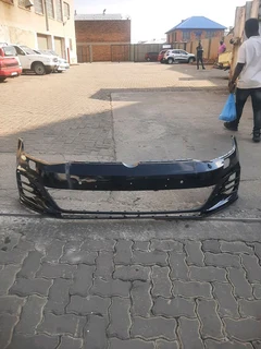 Vw Golf 7,5 GTI front bumper please contact lucas on 0843018577
