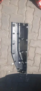 Detour left rear door bidding please contact lucas on 0843018577