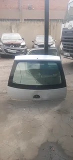 Opel Corsa Gama tailgate please contact lucas on 0843018577