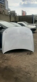 Audi A4 B8 face-lift bonnet please contact lucas on 0843018577