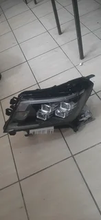 Nissan Navara 2021-2023 model left side headlight please contact lucas on 0843018577