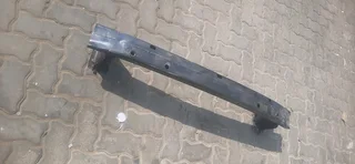 Toyota Corolla Quest/Prestige front stiffner please contact lucas on 0843018577