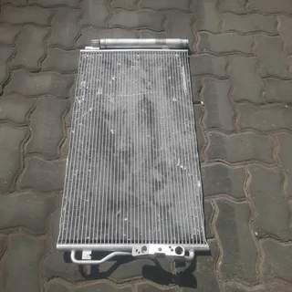 BMW F30/F20 aircon radiator please contact lucas on 0843018577