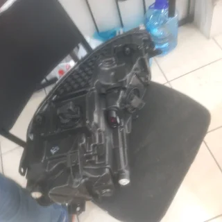 Vw Golf 7,5 R Line right side headlight please contact lucas on 0843018577