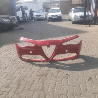Alpha Romeo Gullietta (Stelvio) front bumper please contact lucas on 0843018577