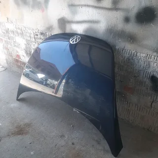 Vw Beetle 2006-2010 model bonnet please contact lucas on 0843018577
