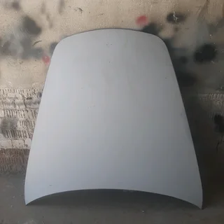 Porsche Cayenne 2010-2015 model bonnet please contact lucas on 0843018577