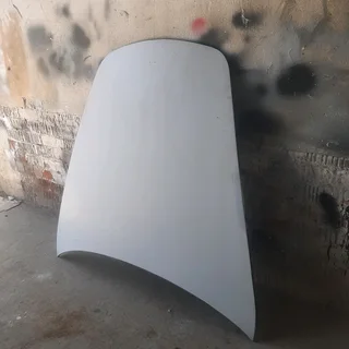 Porsche Cayenne 2010-2015 model bonnet please contact lucas on 0843018577