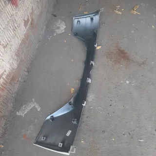 Toyota Urban Cruiser 2023-2024 model tailgate trim please contact lucas on 0843018577