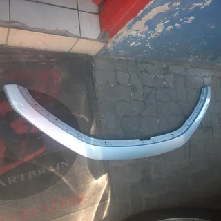 Suzuki Swift 2024-2025 model upper bumper piece please contact lucas on 0843018577