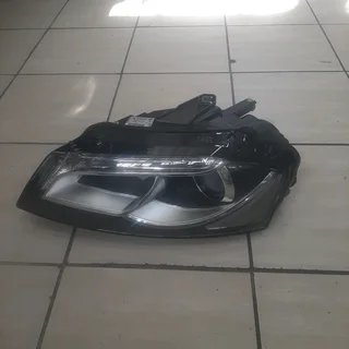 Audi A3 2009-2012 model left side headlight please contact lucas on 0843018577