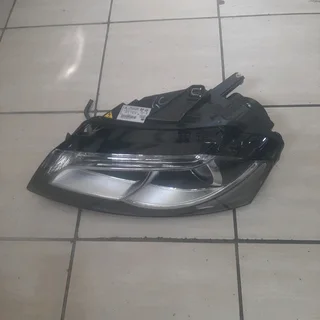 Audi A3 2009-2012 model left side headlight please contact lucas on 0843018577